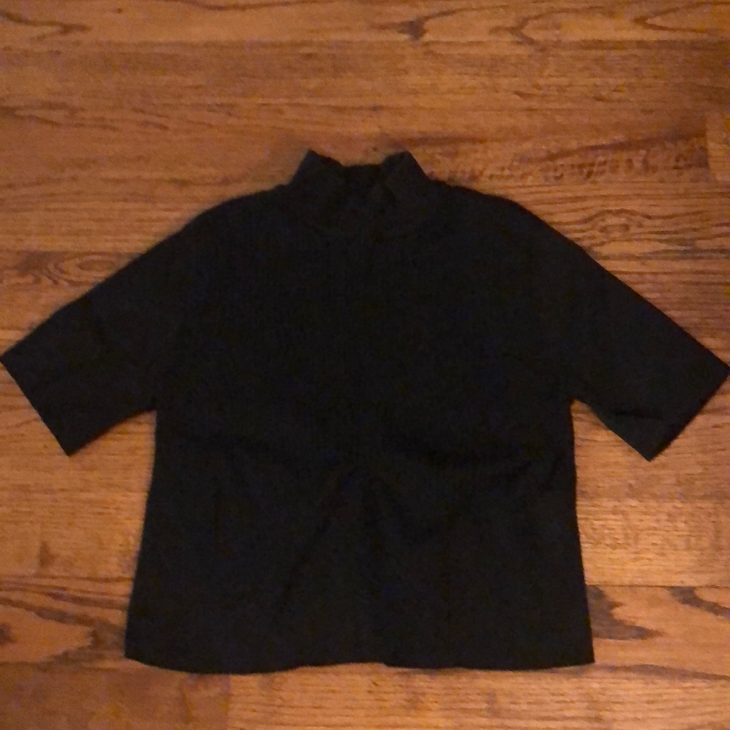 Ribbed Knit Mock Neck Top